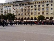 Πάνε καλά;;; Οι μπάντες του στρατού το γύρισαν στο... έντεχνο! (ΒΙΝΤΕΟ)