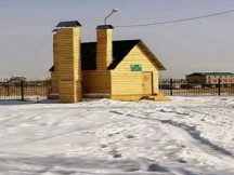 Tι κρύβεται κάτω από αυτό το μικροσκοπικό σπίτι στην Σιβηρία; Θα σώσει τον κόσμο!!!