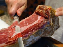 Τα επεξεργασμένα κρέατα «είναι τα χειρότερα για την ανθρώπινη υγεία»