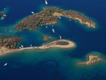 Είδηση Σοκ: Νοικιάζει παραλίες του Αιγαίου η Τουρκία!!!
