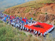 ΠΑΝΙΚΟΣ ΣΤΗΝ ΑΛΒΑΝΙΑ: Φόβος για μαζική επιστροφή Αλβανών από την Ελλάδα! Στο καλό!!!