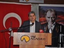 Βουλευτής του ΣΥΡΙΖΑ χαρακτηρίζει "Τούρκους" τους μουσουλμάνους της Θράκης!!!