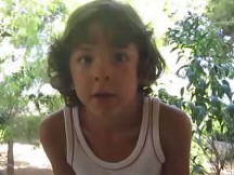 Ο μικρός Όμηρος μιλά στα αρχαία ελληνικά!!! (Βίντεο)