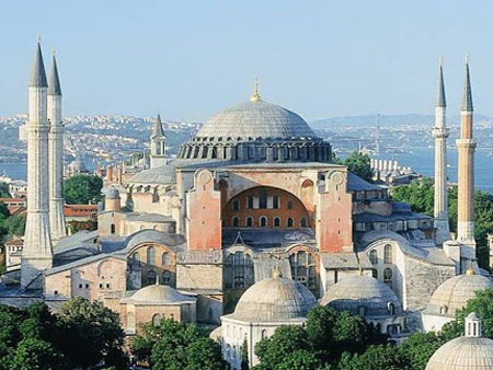 Αγιά Σοφιά: Η δόξα του Βυζαντίου (Ψηφιακή αναπαράσταση με υπόκρουση Βυζαντινών Ύμνων - Βίντεο)
