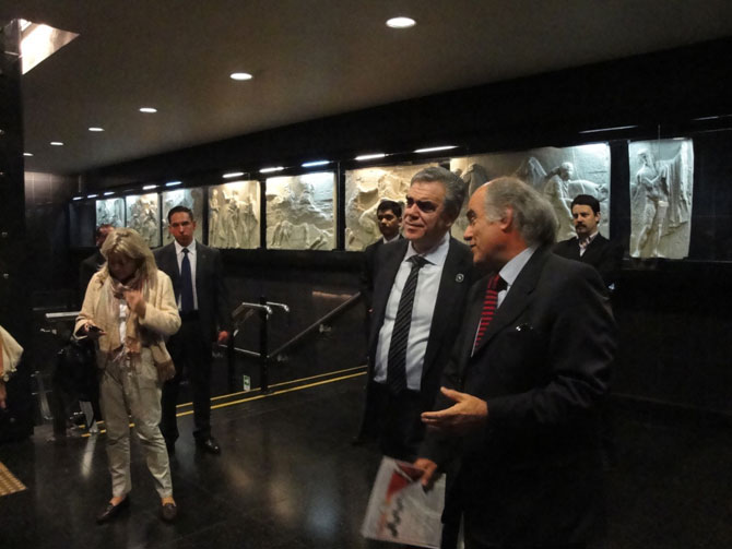 Estacion-Grecia8 Estacion-Grecia8.jpg