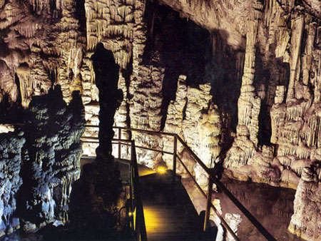 Δικταίο Αντρο - Η σπηλιά του Δία στην Κρήτη