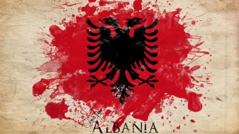 terastia-proklisi-mnimonio-gia-tin-ulopoiisi-tis-enomenis-albanias